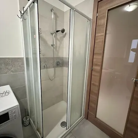 Cormons - Fair & Center Apartman *